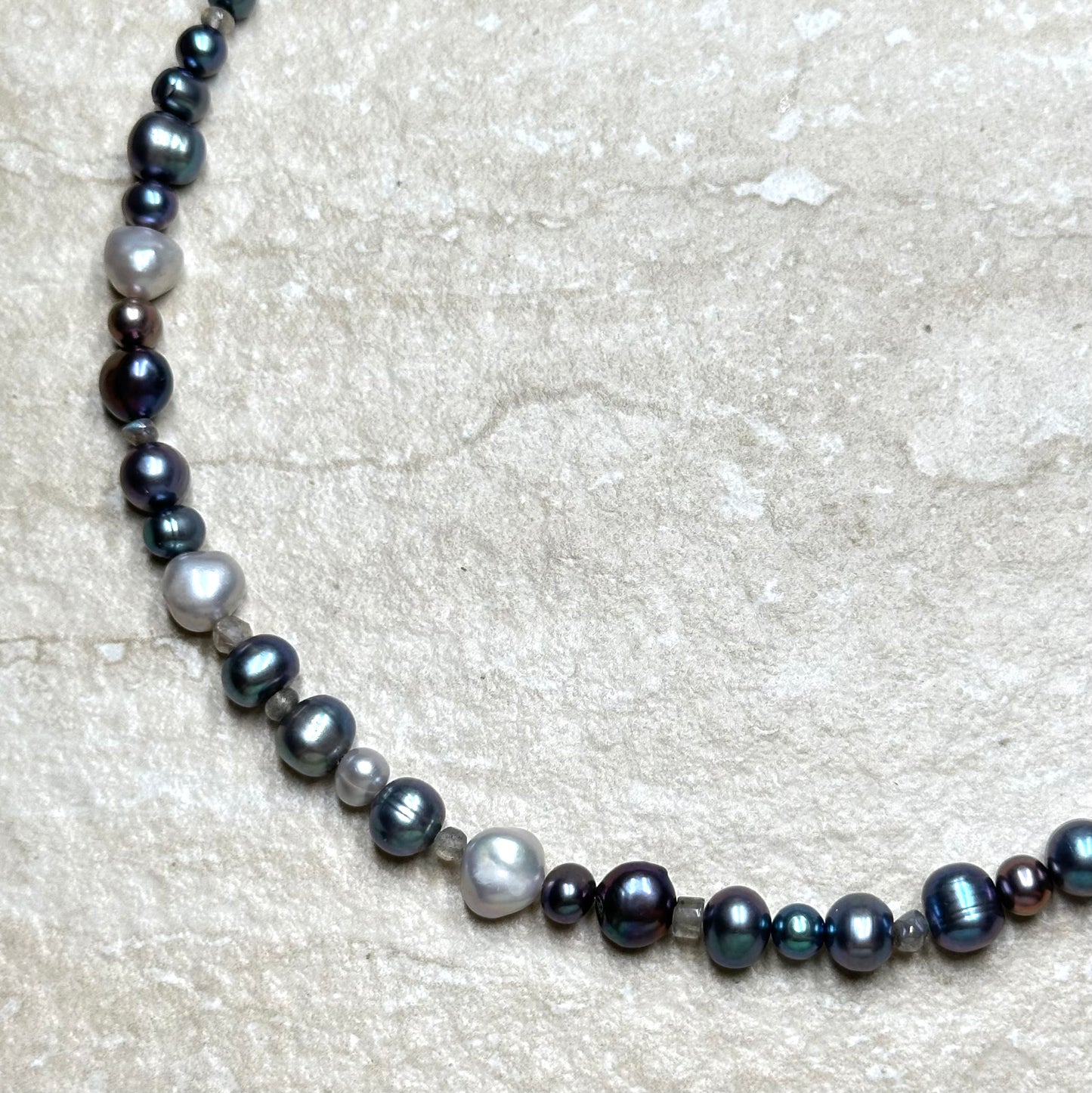 Black & Gray Pearl Necklace