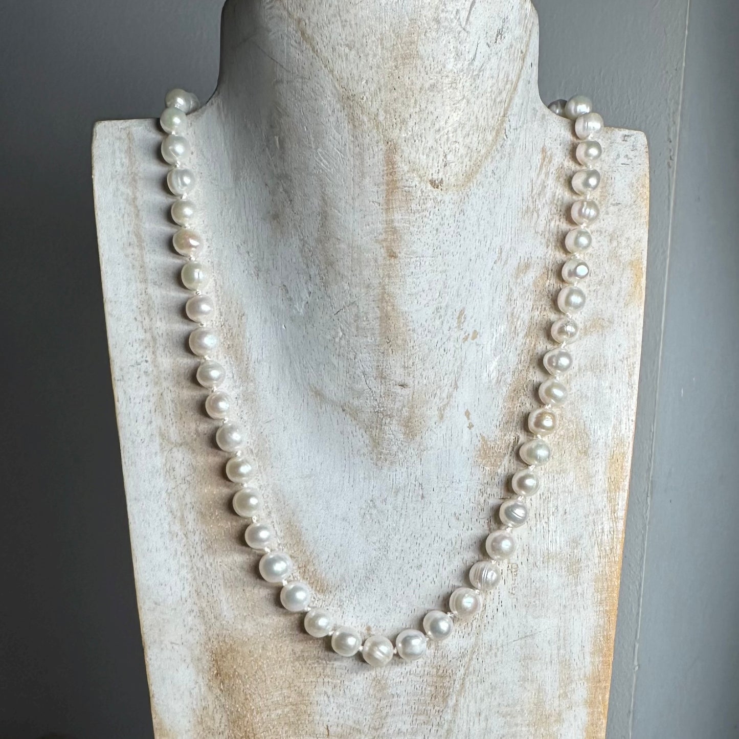 Classic Single Strand Pearl Necklace