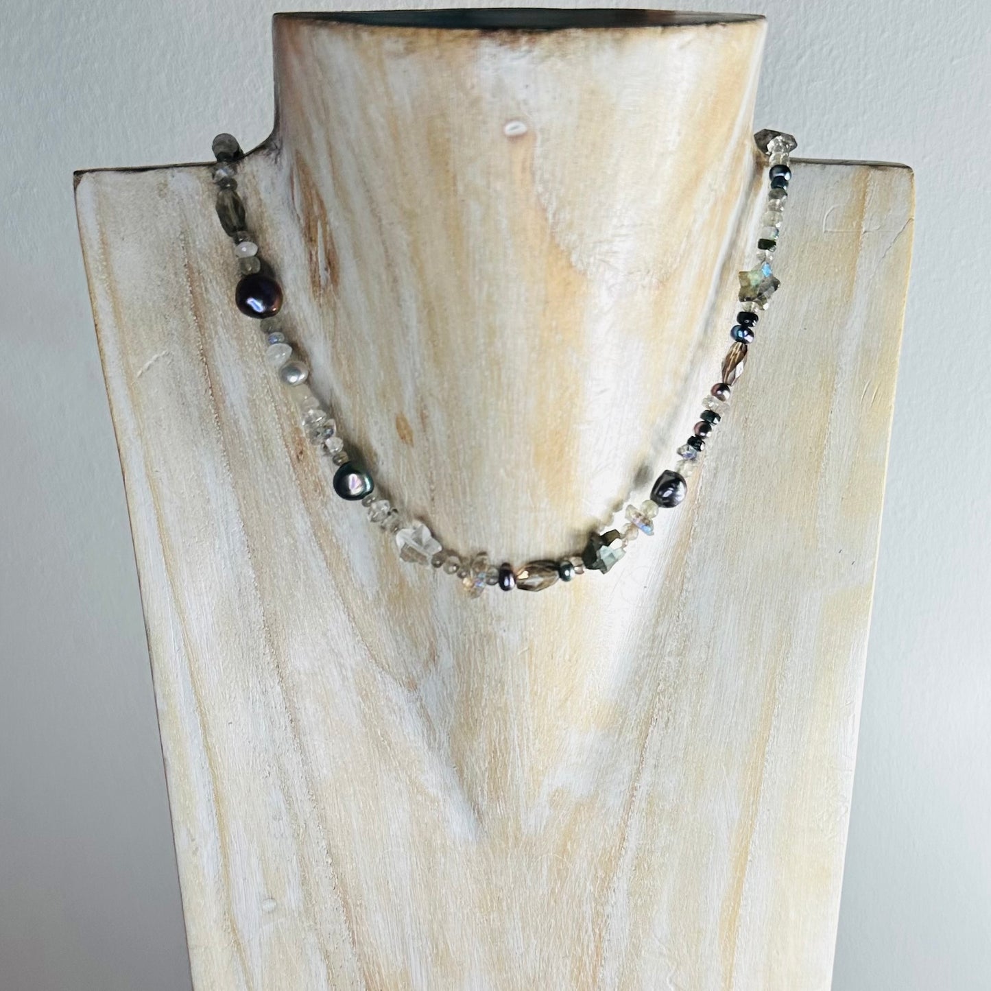 All Eyez on Me Gemstone Necklace