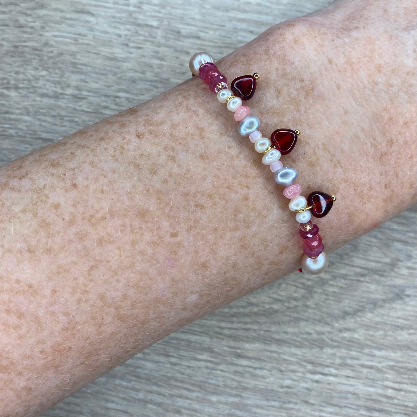 Love Collection Heart and Pearl Bracelet