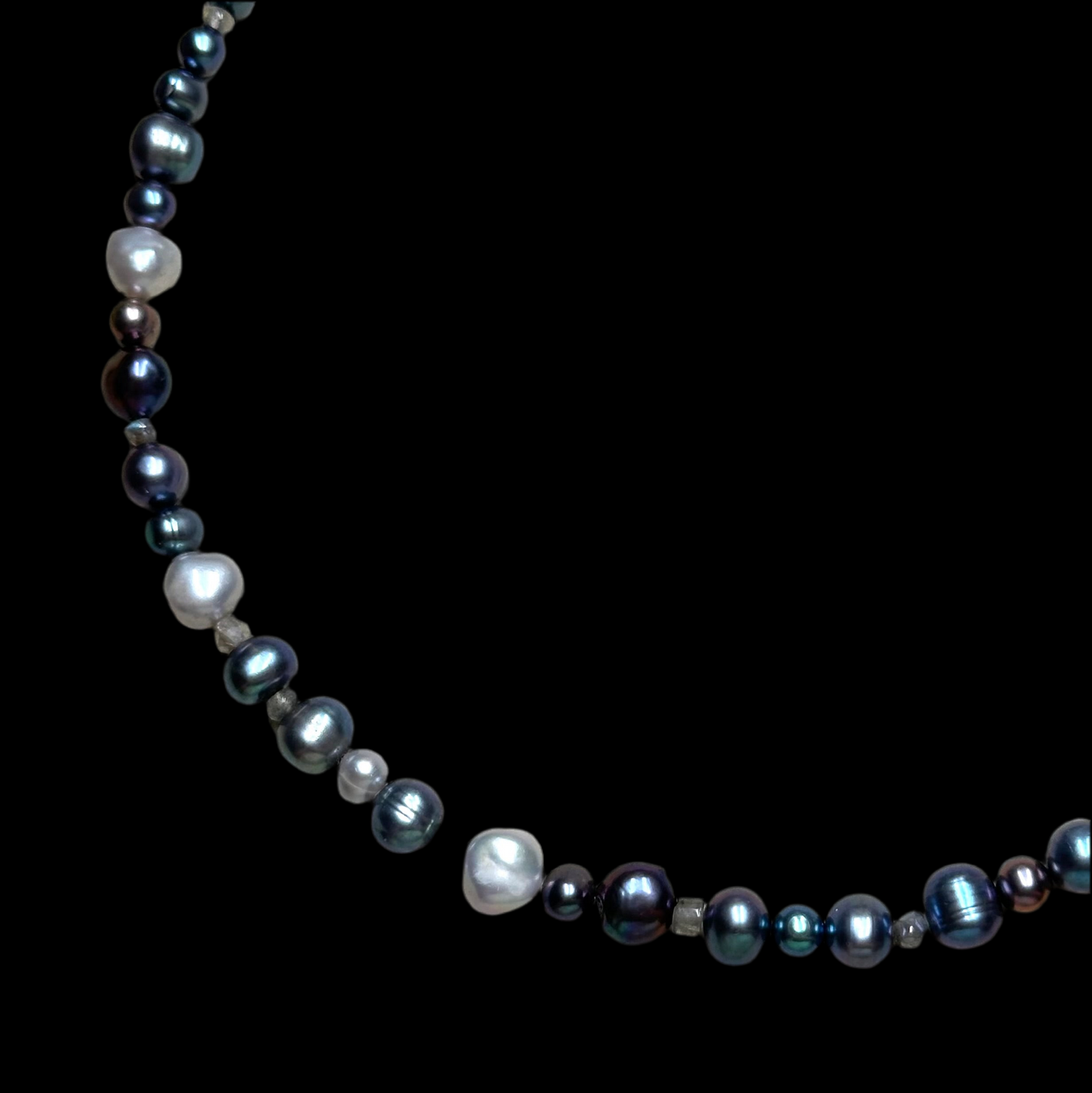 Black & Gray Pearl Necklace