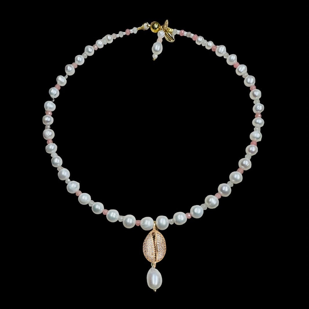 Pearl Teardrop Shell Pendant Necklace