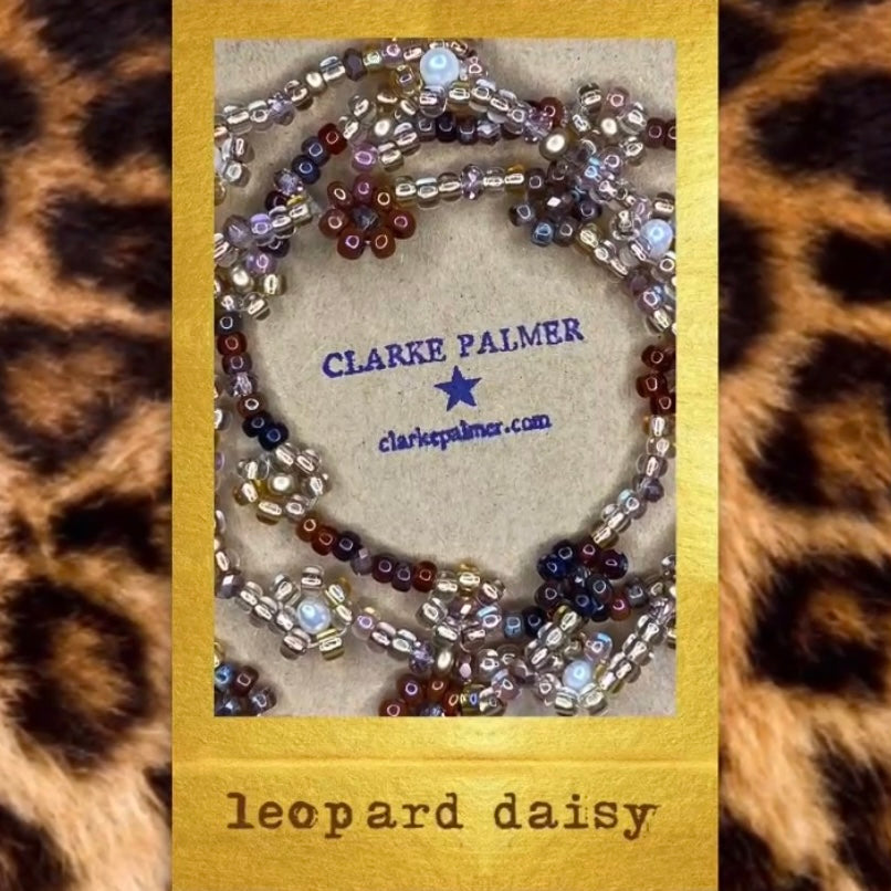 Leopard Daisy Beaded Bracelet